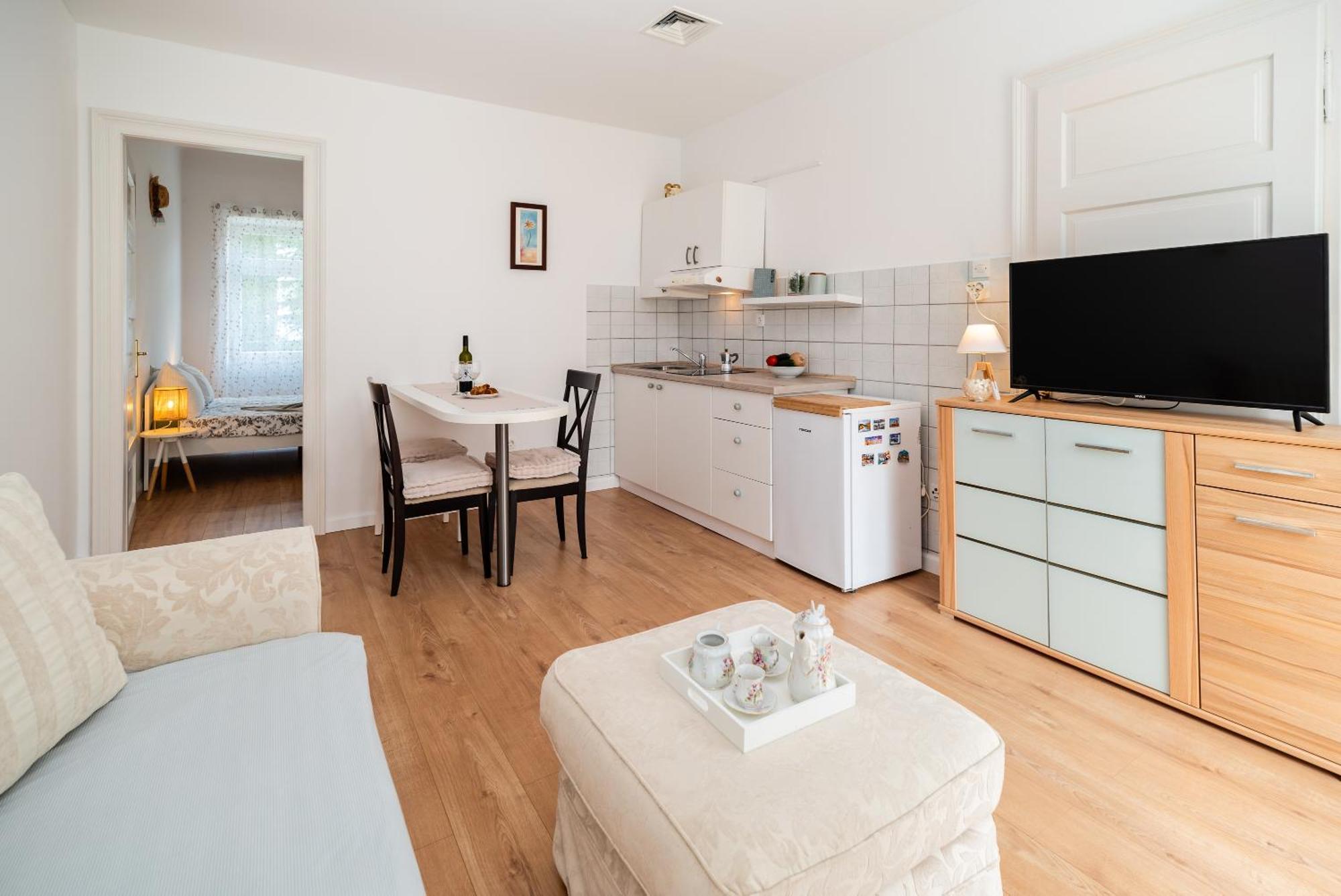 Apartments House Pinezic Malinska Εξωτερικό φωτογραφία