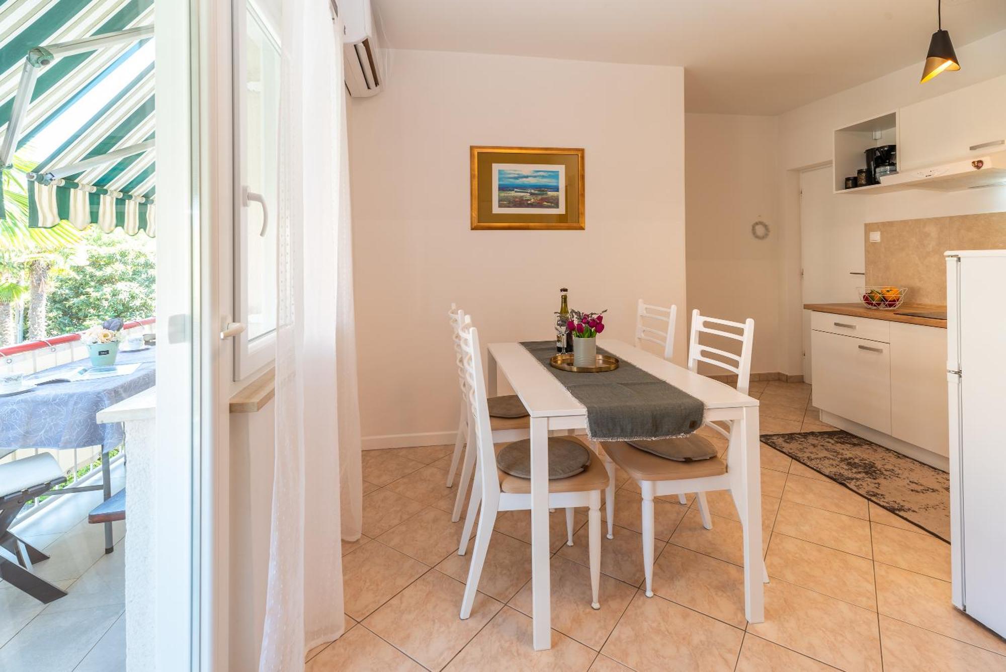 Apartments House Pinezic Malinska Εξωτερικό φωτογραφία
